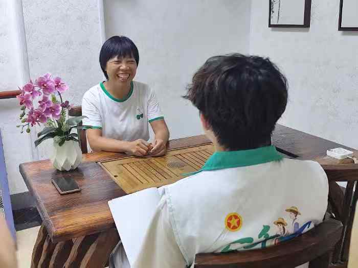 图为星孩妈妈专访